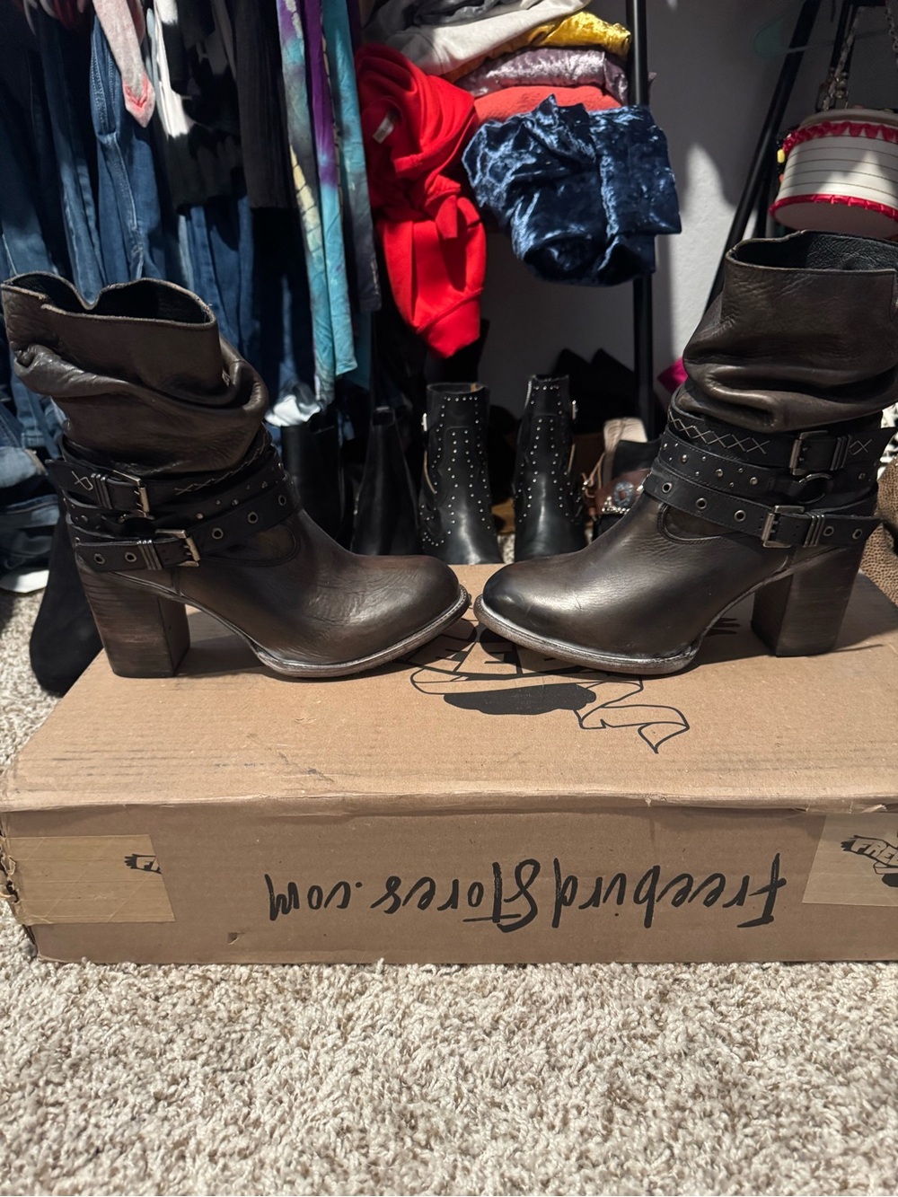 freebird Dark Brown Leather Mid Heel Buckle Ankle Boots sz 12